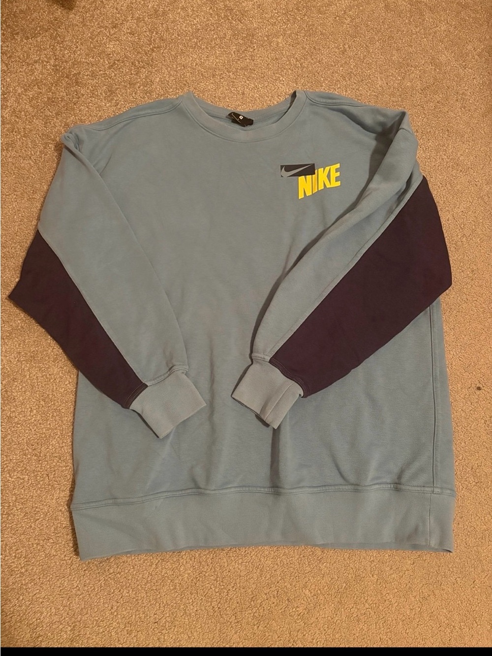 Women’s Nike Light Blue Crewneck Sweatshirt | Size S